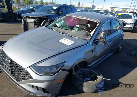 2021 Hyundai Sonata Sel z USA, uszkodzony, nr VIN KMHL64JAXMA164801